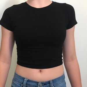 Cropped black tee